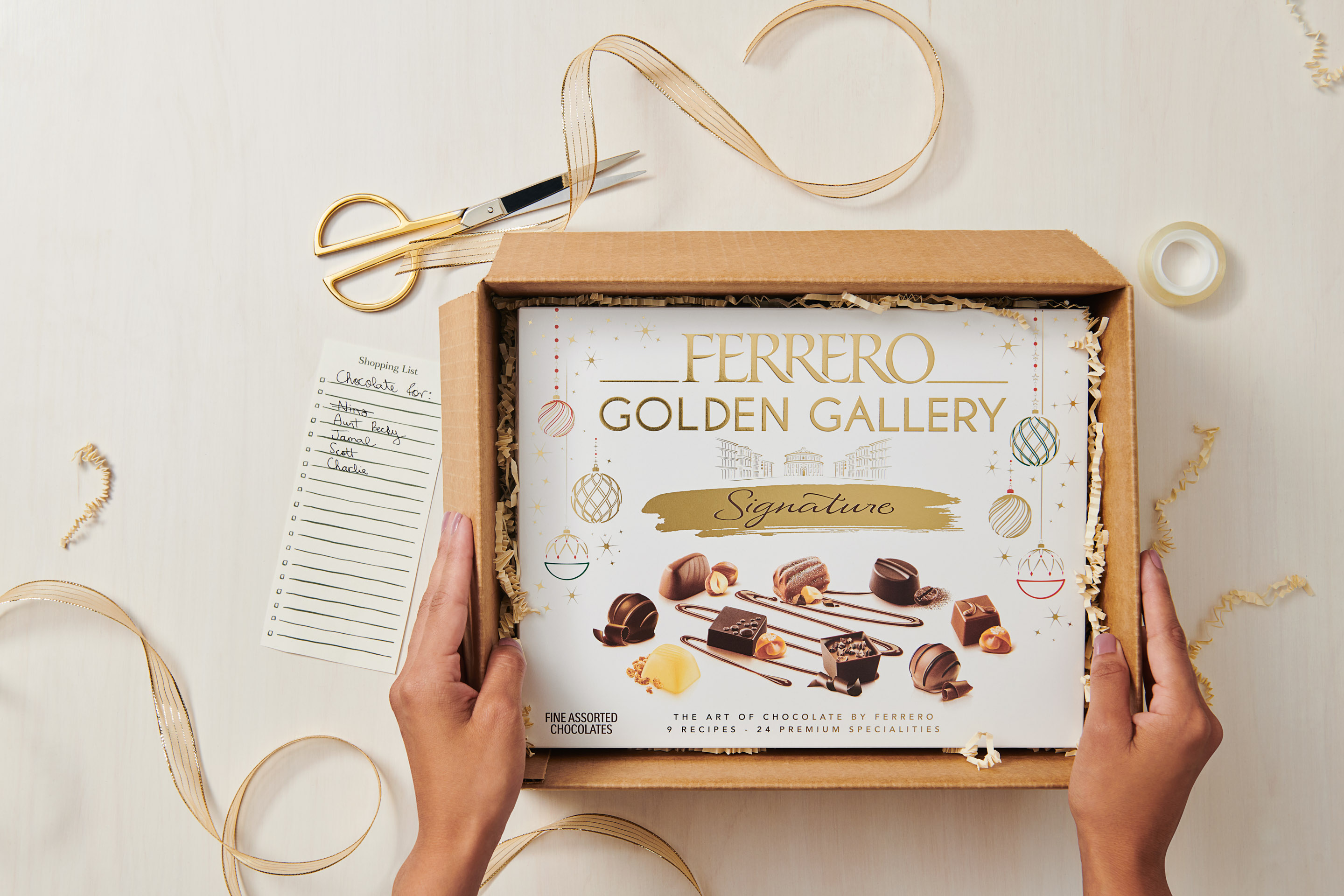 NYC + Chicago Food Photographer - Ferrero Roche Golden Gallery Gift Wrapping