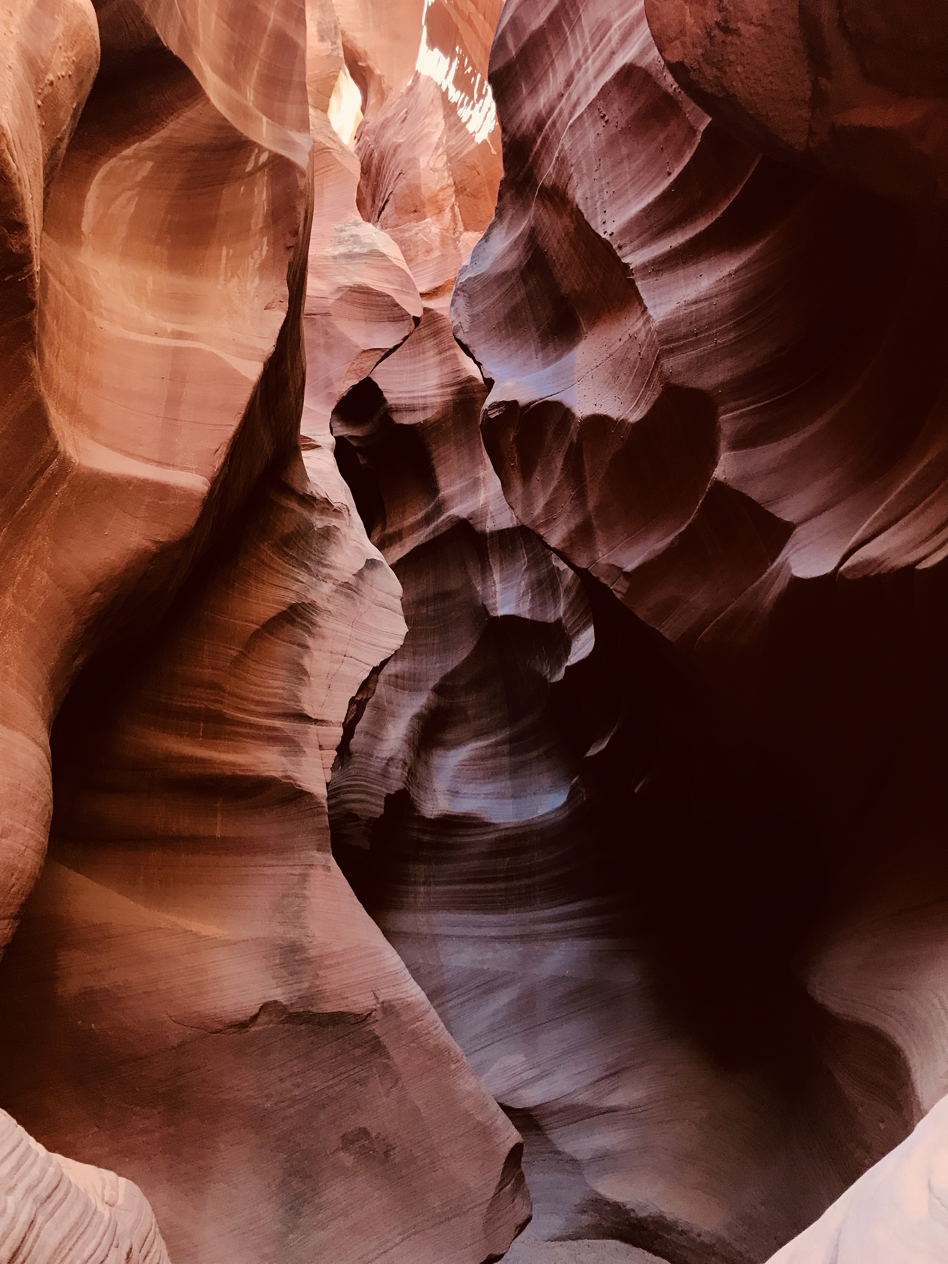 Morgan Ione | NYC + Chicago + Milwaukee Travel and Lifestyle Photographer - Antelope Canyon