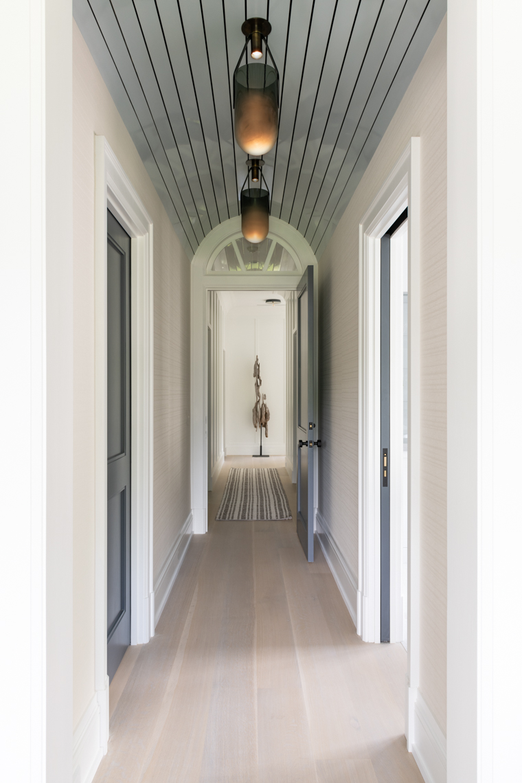 Morgan Ione | Chicago + NYC  + Milwaukee | Interior Photographer - Hamptons Hallway