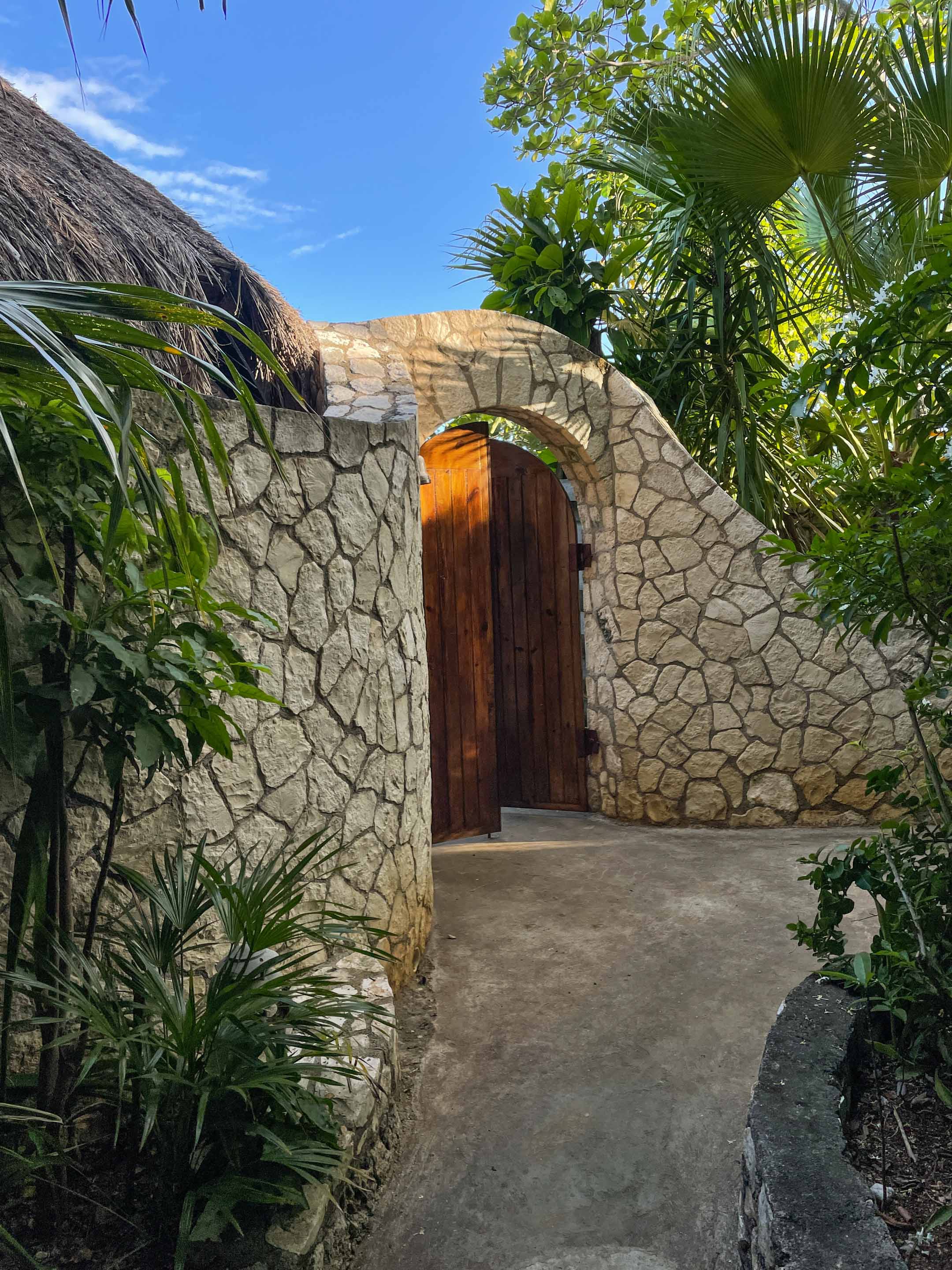 Travel and Lifestyle Photographer - The Rock House Negril