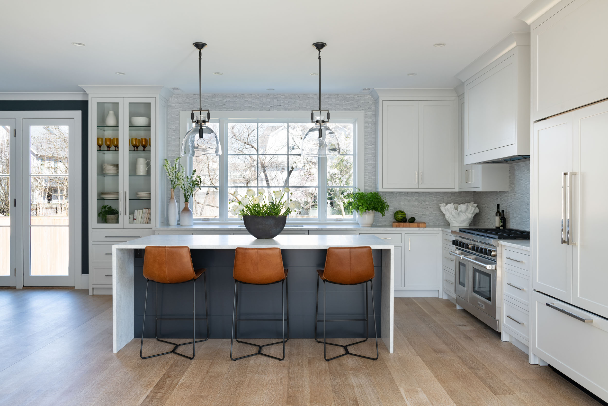 Morgan Ione | Chicago + NYC  | Interior and Architecture Photographer - Westport Kitchen Island